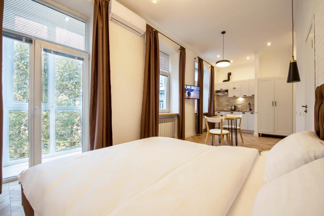 Self Check-In Apartments Kyiv Exterior foto