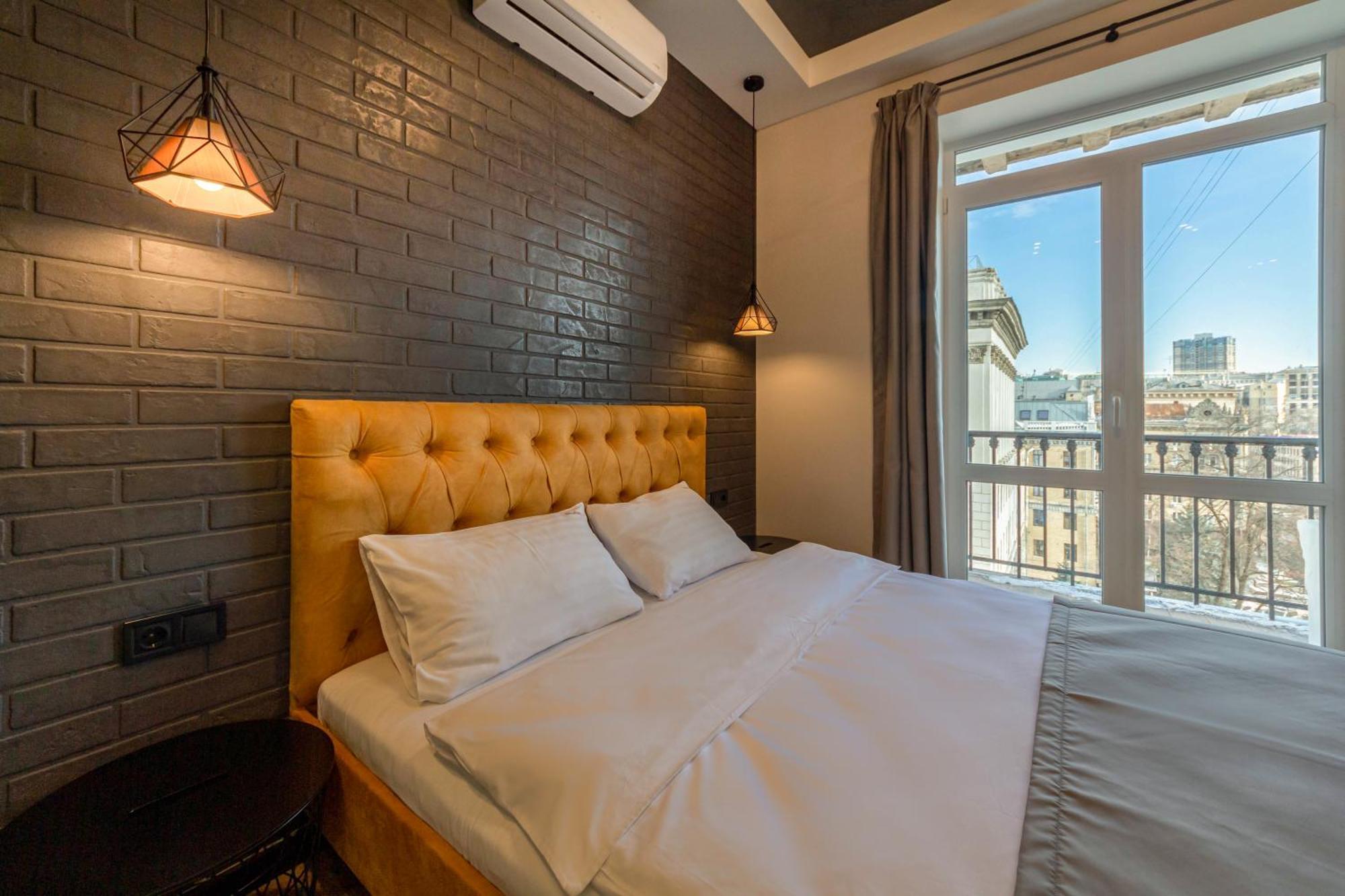 Self Check-In Apartments Kyiv Exterior foto