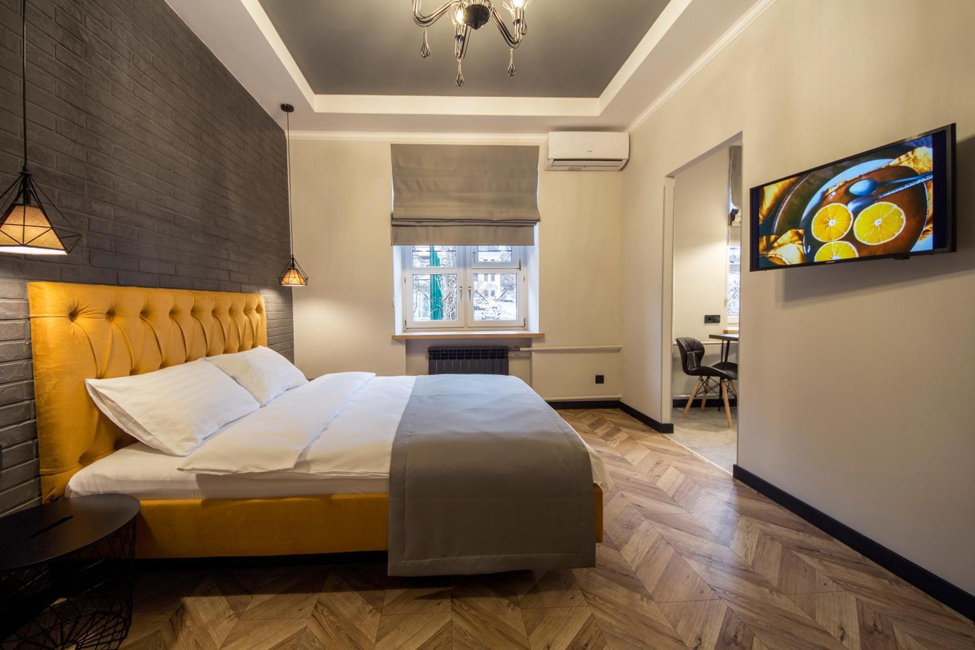Self Check-In Apartments Kyiv Exterior foto
