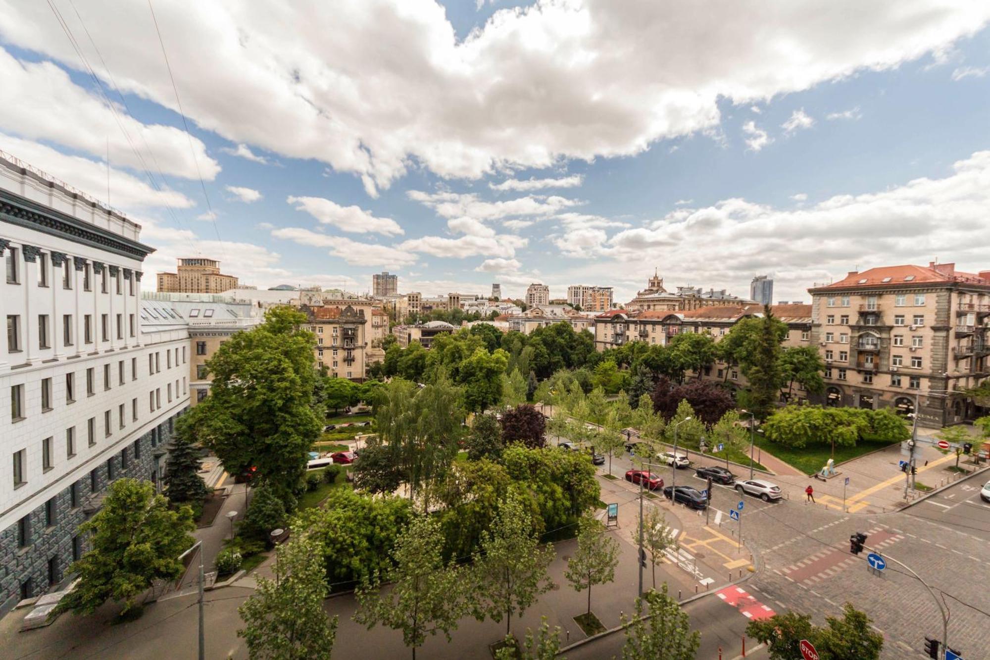 Self Check-In Apartments Kyiv Exterior foto